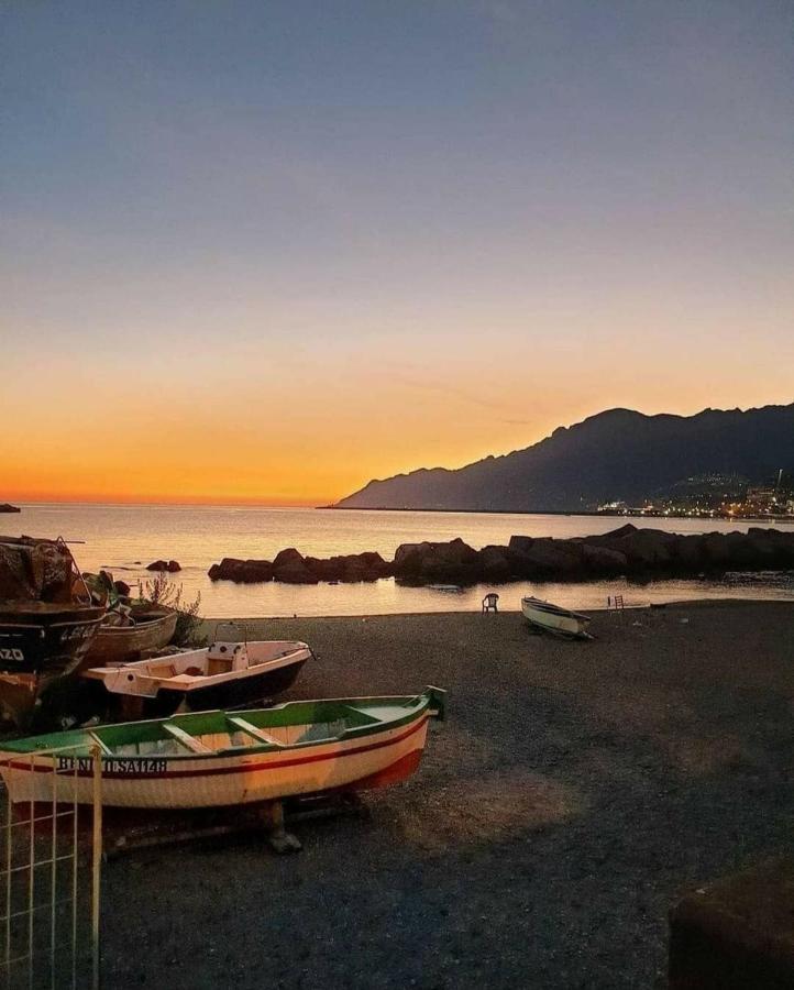 Salifornia Casa Vacanze Apartment Salerno Exterior foto